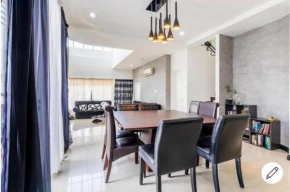 Duplex Apartment In Bukit Bintang For Rent